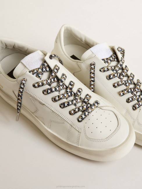 Golden Goose hombres cordones beige y marrón con estampado de leopardo y estrellas blancas en contraste 6846381