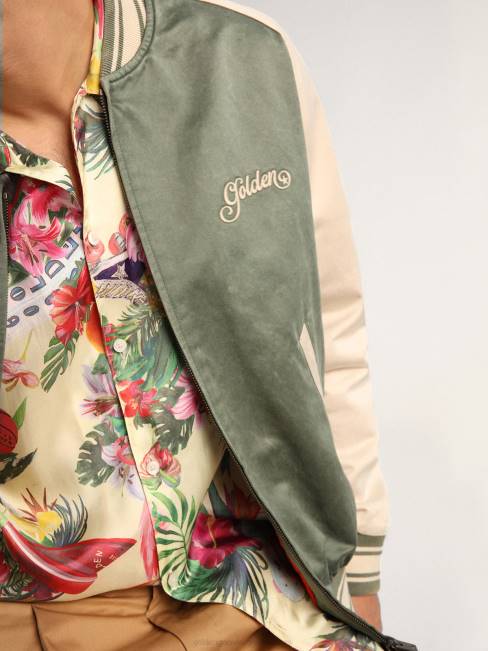Golden Goose hombres Chaqueta bomber eric verde militar y blanca de la colección Journey con efecto desgastado y bordados en contraste. 6846720