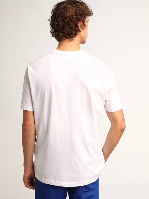 Golden Goose hombres camiseta star collection en color blanco con estrella roja a contraste en la parte delantera 6846736