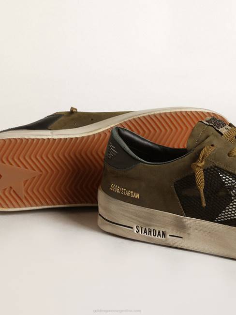Golden Goose hombres zapatillas stardan de nubuck verde militar y malla negra con estrella de piel blanca 6846650