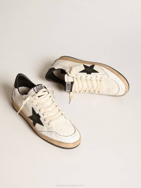 Golden Goose hombres Zapatillas Ball Star de napa blanca con estrella de cuero negro y refuerzo en el talón 6846516