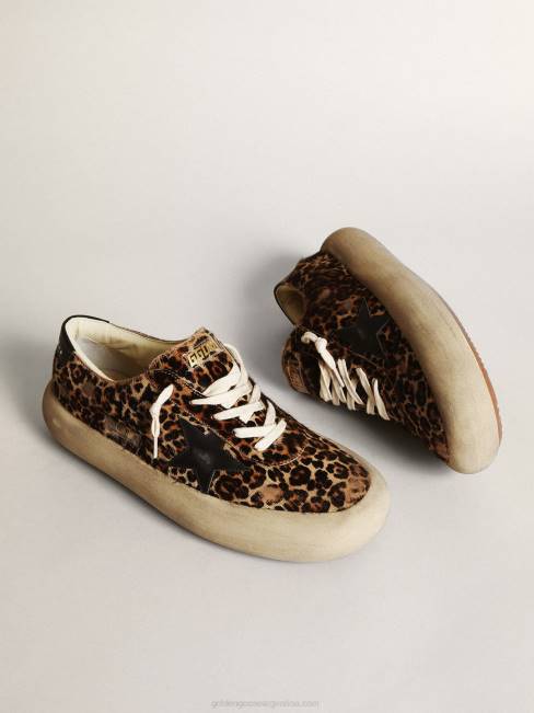 Golden Goose hombres zapatos space-star de piel de potro con estampado de leopardo con estrella de piel negra y refuerzo en el talón 6846632
