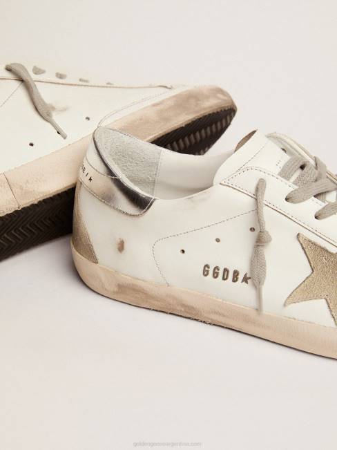 Golden Goose hombres zapatillas super-star con tira plateada en el talón y letras con tachuelas metálicas 6846575
