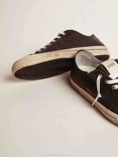 Golden Goose hombres v-star en cuero negro con una estrella de cuero negro 6846655