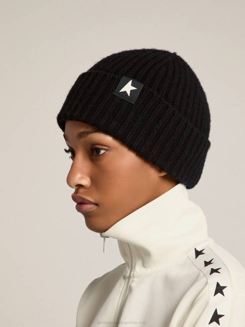 Golden Goose mujer gorro de lana negro con estrella blanca en contraste 6846375