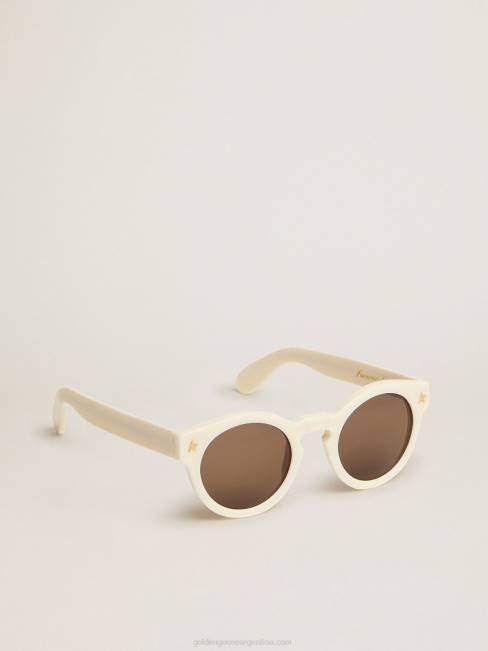 Golden Goose mujer marco solar estilo cameron panthos con marco blanco y detalles dorados 6846350