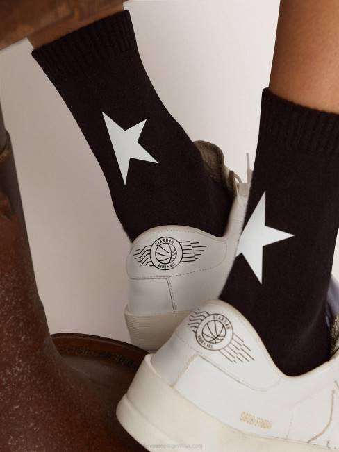 Golden Goose mujer calcetines colección estrella negra con estrella blanca a contraste 6846342