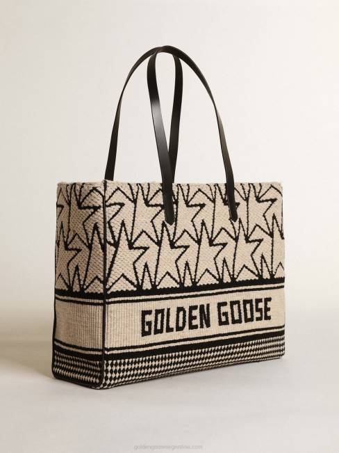 Golden Goose mujer bolso east-west california de lana jacquard blanco leche con monogramas negros en contraste 6846461