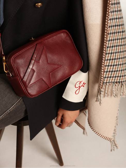 Golden Goose mujer Bolso estrella de piel color burdeos con estrella tono sobre tono 6846442