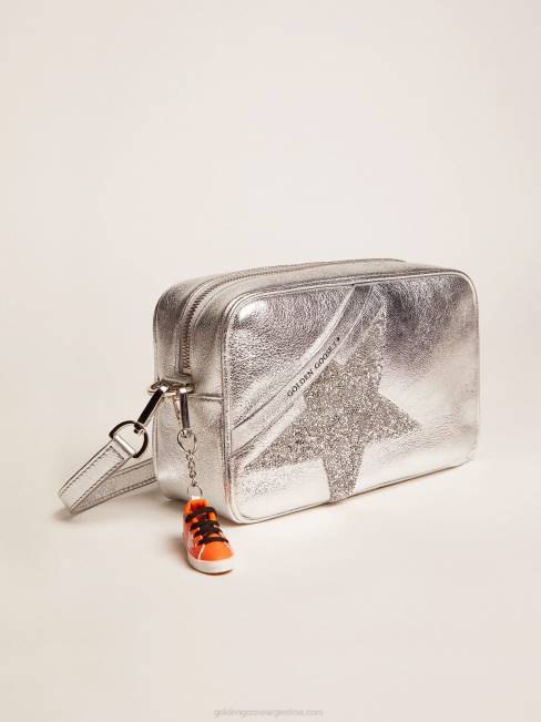 Golden Goose mujer bolso estrella plateada de piel laminada con estrella de swarovski 6846479