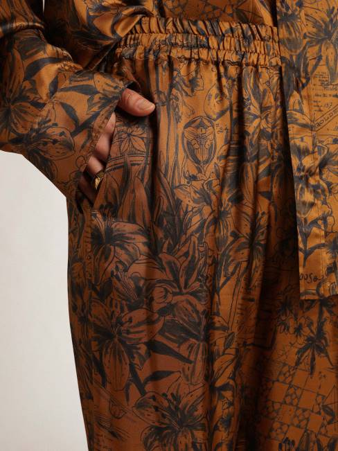 Golden Goose mujer Joggers en marrón dorado con estampado de libretas de la colección Journey 6846992