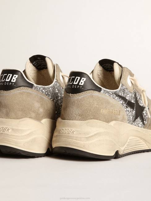 Golden Goose mujer Deportivas suela running de ante glitter plateado y gris tórtola con estrella de piel negra 684682