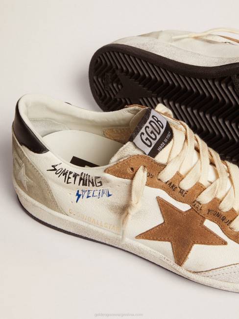Golden Goose mujer Deportivas ball star con estrella de ante color tabaco y refuerzo del talón de piel negra 684679