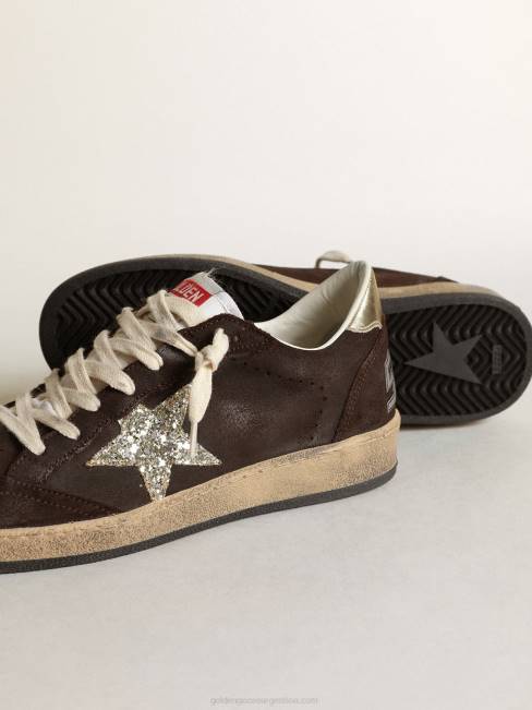 Golden Goose mujer Zapatillas deportivas ball star de ante marrón con estrella de purpurina platino y lengüeta de nailon blanco 6846275