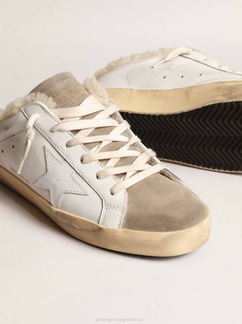 Golden Goose mujer zuecos super-star con estrella de piel blanca y forro de borrego 6846238