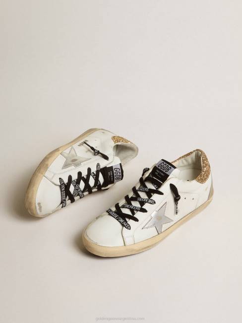 Golden Goose mujer zapatillas deportivas Super-Star de piel blanca con refuerzo brillante en el talón 6846136