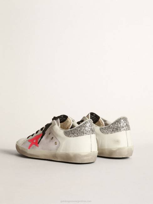 Golden Goose mujer zapatillas deportivas super-star de piel y lona blancas con estrella de piel rosa 684666