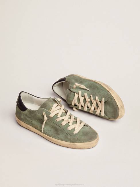 Golden Goose mujer zapatillas super-star de ante verde militar con estrella perforada y refuerzo del talón de piel azul oscuro 684649