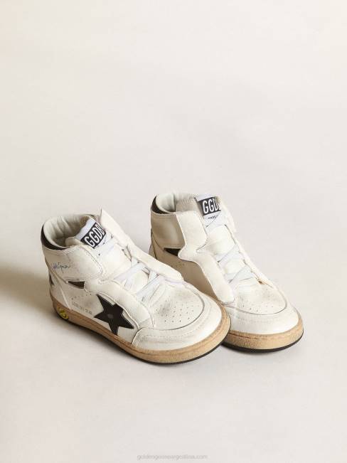 Golden Goose niños sky-star júnior de napa blanca con estrella de piel negra 6846847